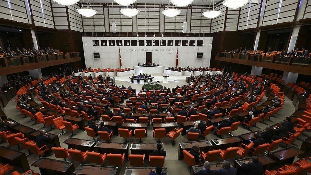 TRT payını kaldırılmasını da içeren torba teklifin 16 maddesi kabul edildi