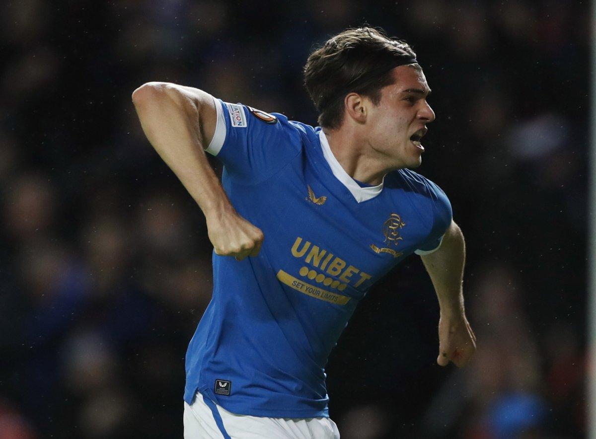 Hagi'nin rotası Premier Lig'e çevrildi