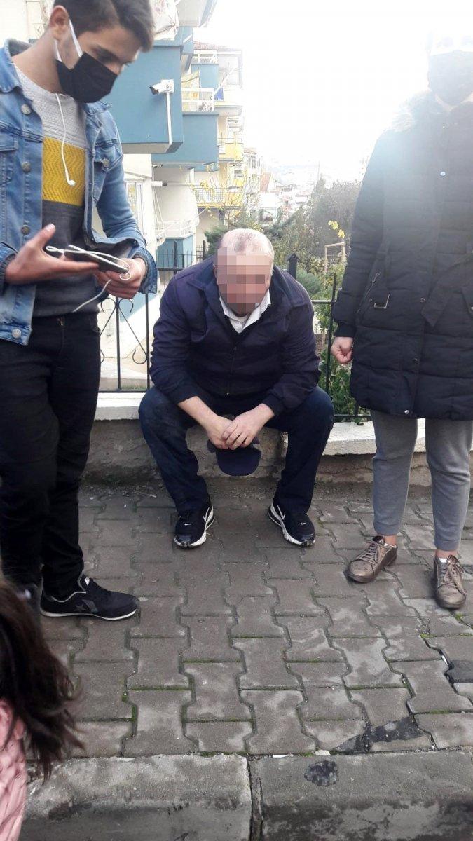 Ankara'da 13 yaşındaki kızı taciz eden şahsa mahalleliden dayak