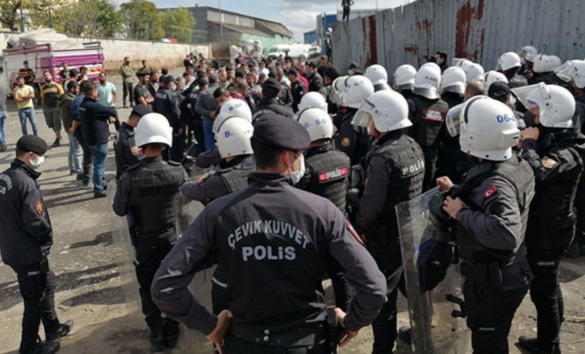 Ümraniye’de, kağıt toplayıcılarına yönelik denetimleri engelleyenlere hapis istemi