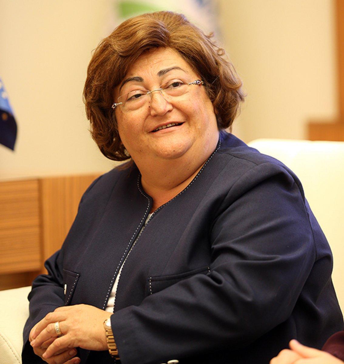 Güldal Akşit kimdir? Eski Turizm Bakanı Güldal Akşit'in biyografisi