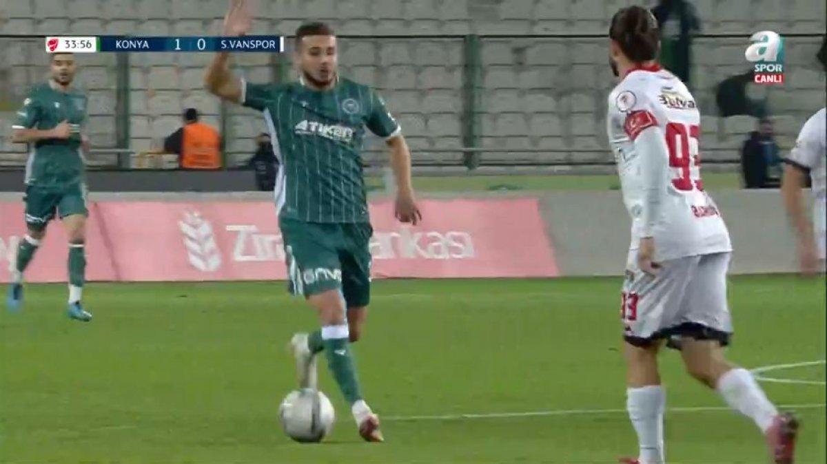 Konyaspor - Vanspor maçındaki centilmenlik örneği