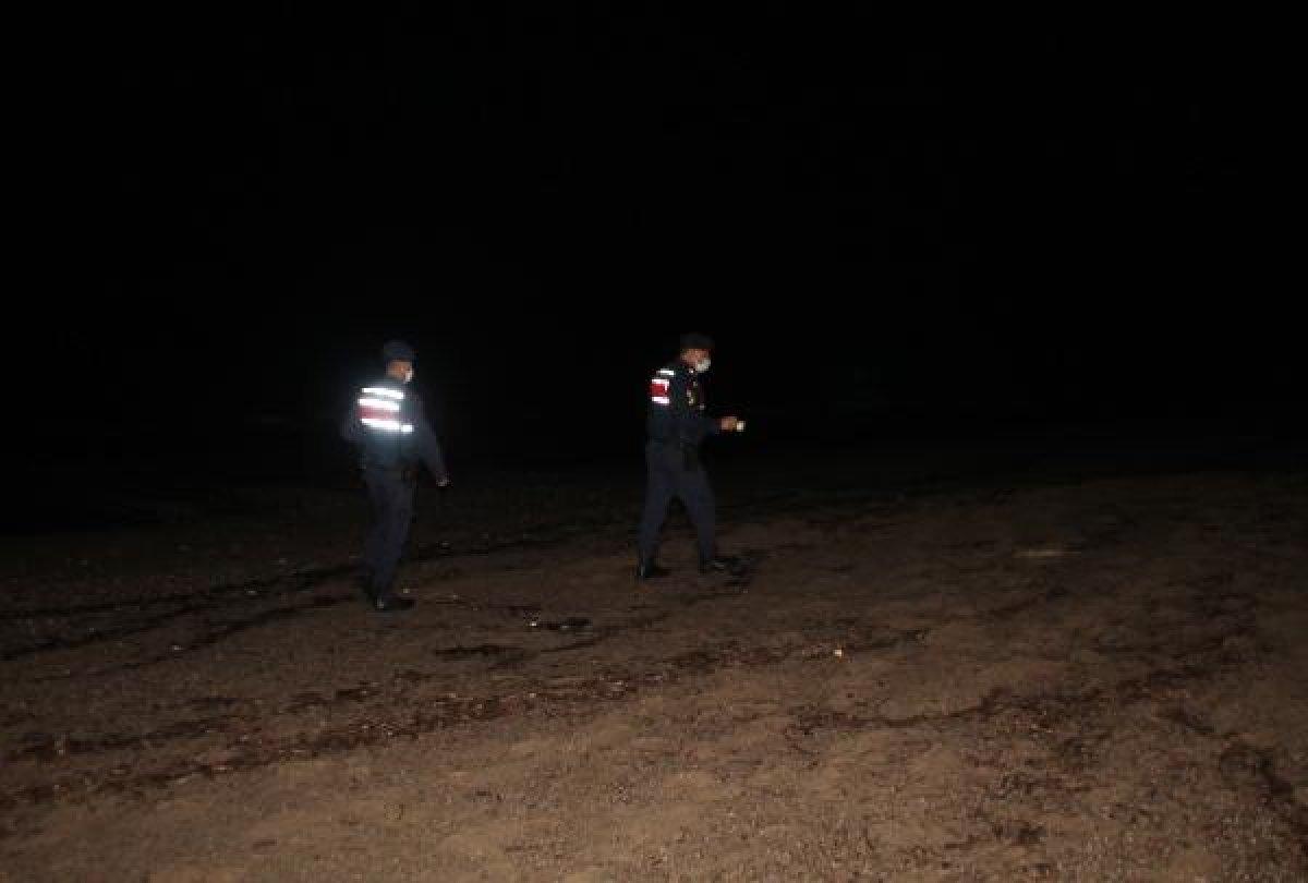 Antalya'daki göçmenler, Kıbrıs'a gitmek için bindikleri bottan denize atıldı