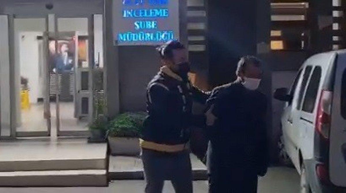 İzmir'de maddi yardım aldığı çiftin evini soydu