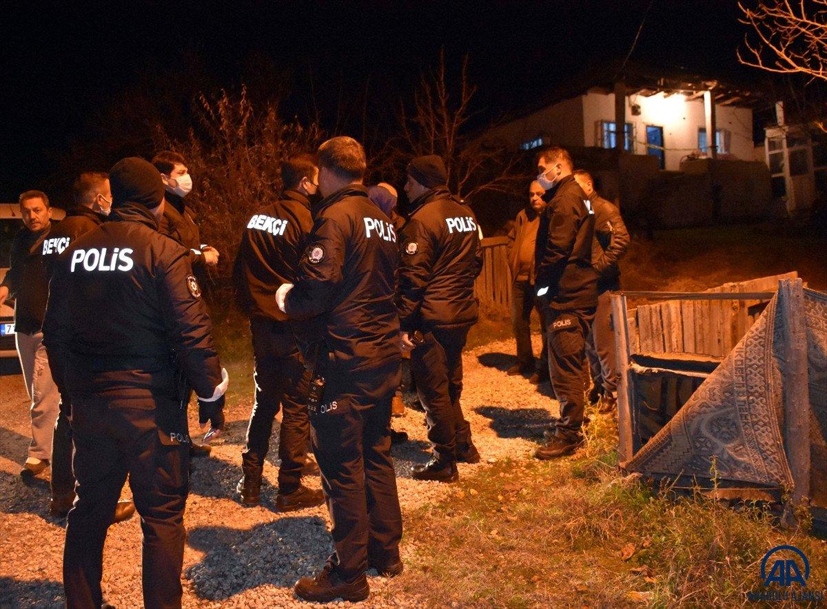 Kırıkkale'de 5 kişi, darbettikleri yaşlı adamın silahını ve parasını gasbetti