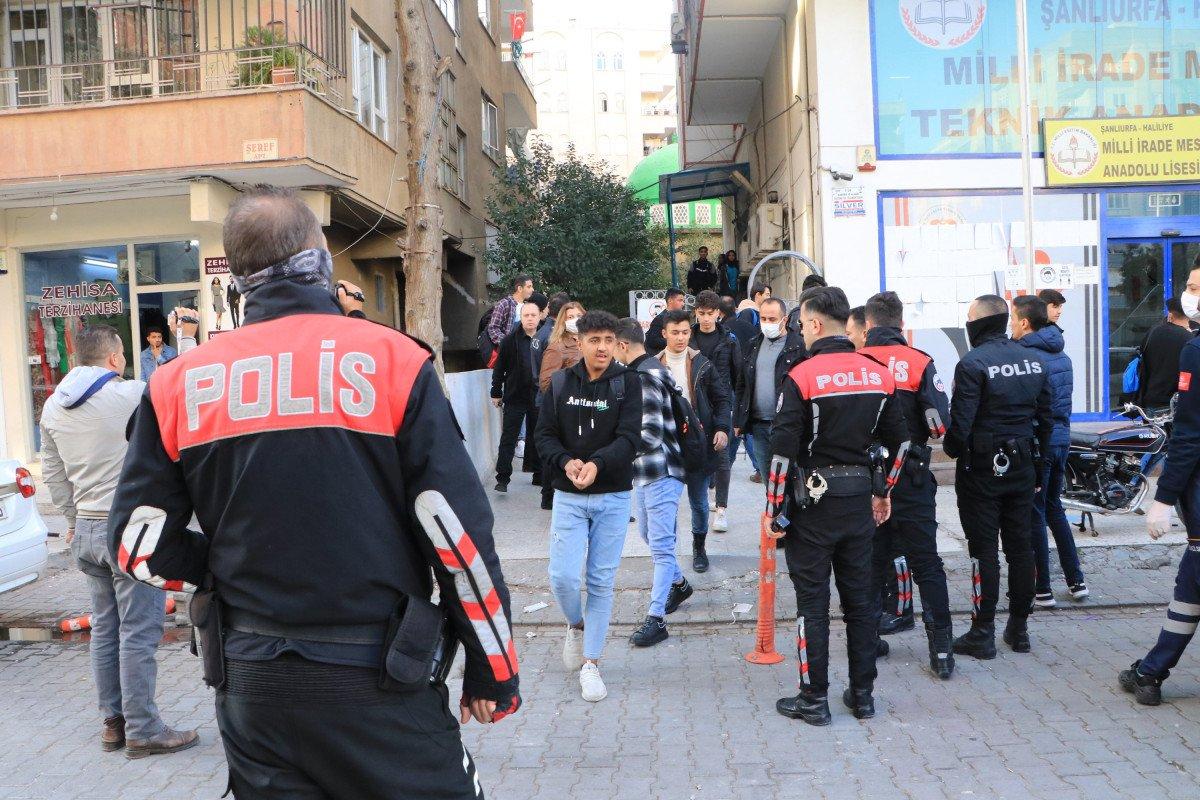 Şanlıurfa’da kuaför çalışanları ile öğrenciler arasında kavga: 10 gözaltı