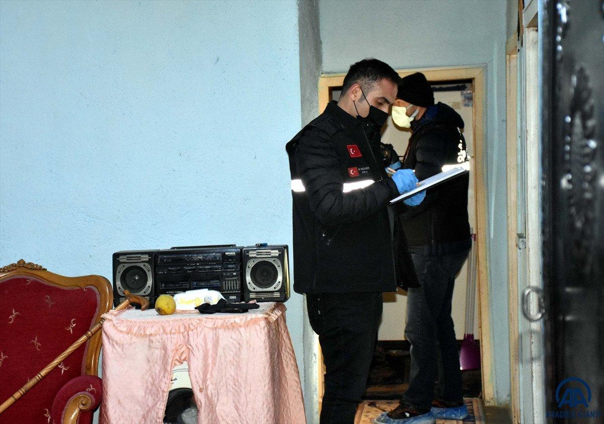 Kırıkkale'de 5 kişi, darbettikleri yaşlı adamın silahını ve parasını gasbetti