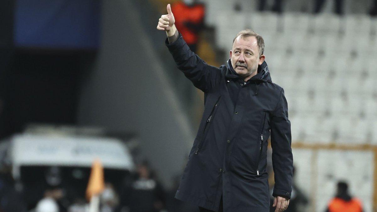 Sergen Yalçın: Bu yükü birlikte kaldırmak zorundayız