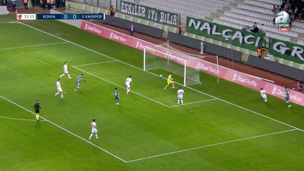 Konyaspor - Vanspor maçındaki centilmenlik örneği