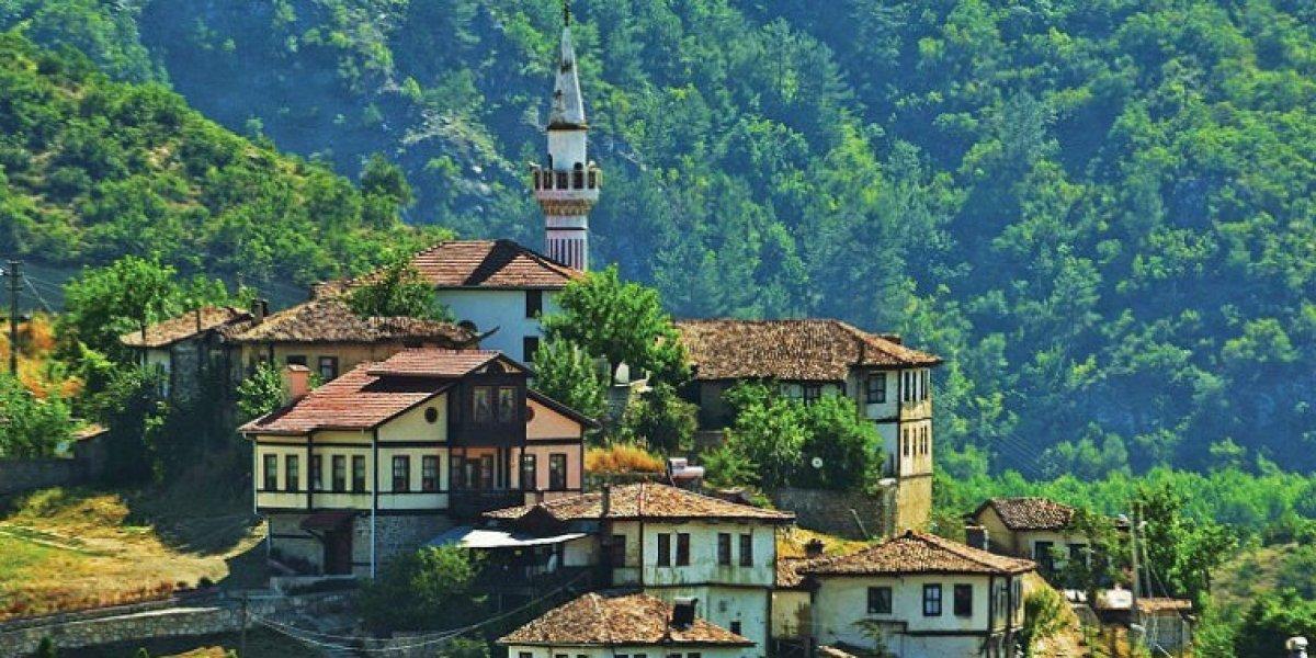 Mustafapaşa köyü ile Taraklı ilçesi, dünya turizminin en iyi iki kırsal destinasyonu seçildi