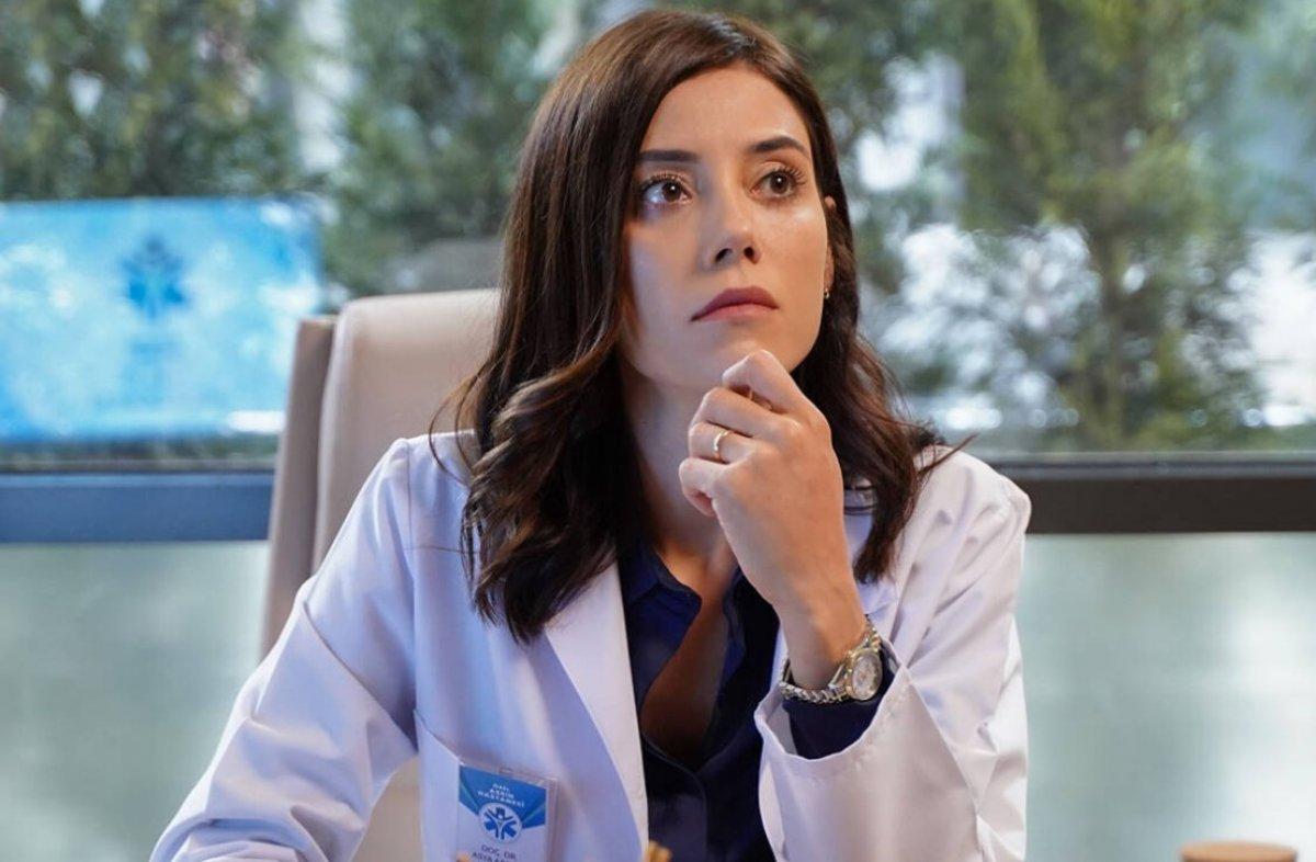 Cansu Dere'ye İspanya'dan başarı ödülü