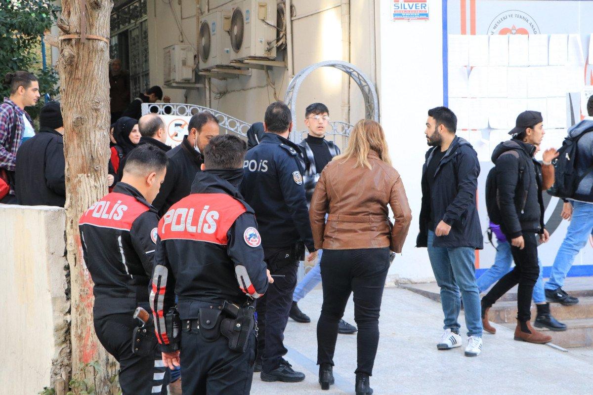 Şanlıurfa’da kuaför çalışanları ile öğrenciler arasında kavga: 10 gözaltı