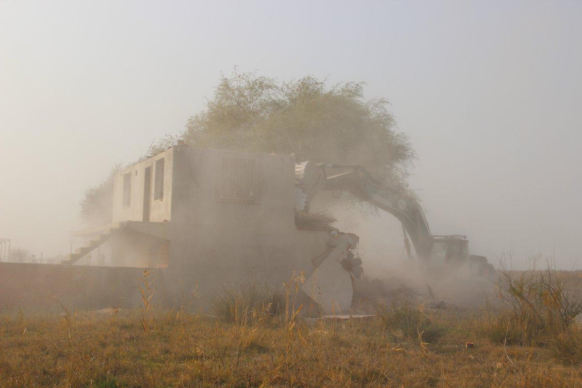 Manisa'daki Marmara Gölü kuruyunca artan işgallere tedbir