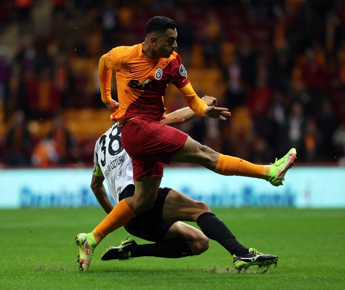 Galatasaray, Altay ile berabere kaldı