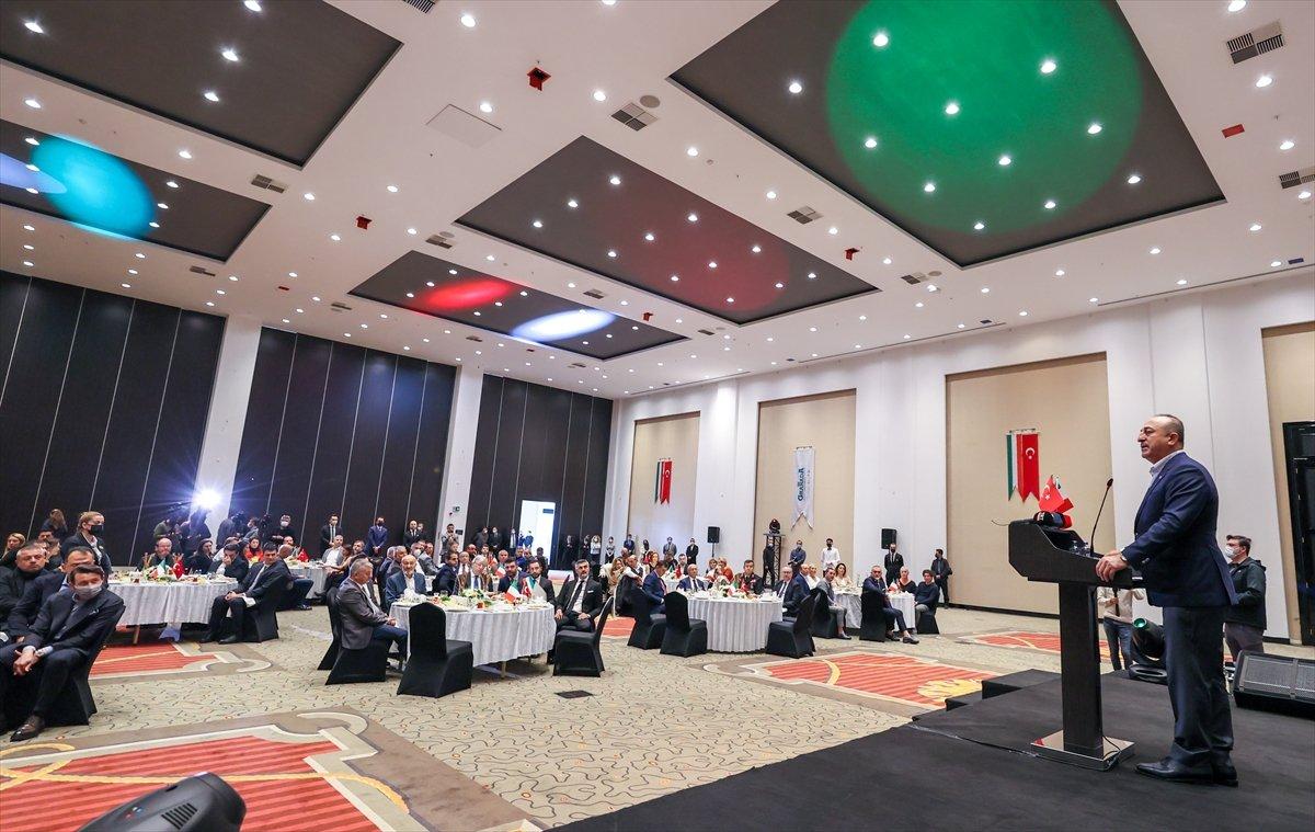 Mevlüt Çavuşoğlu: İtalya ile dış ticaretimizde tam bir denge var