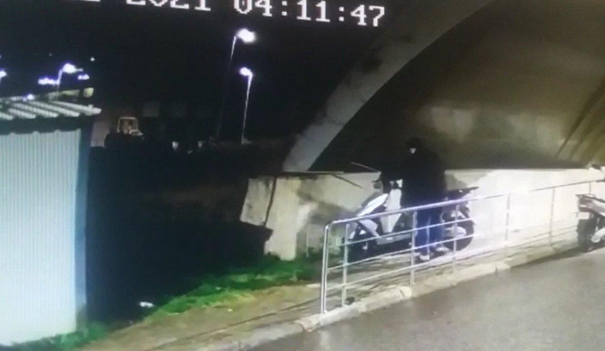 Düzce'de çaldığı motosikleti gezdikten sonra dereye attı