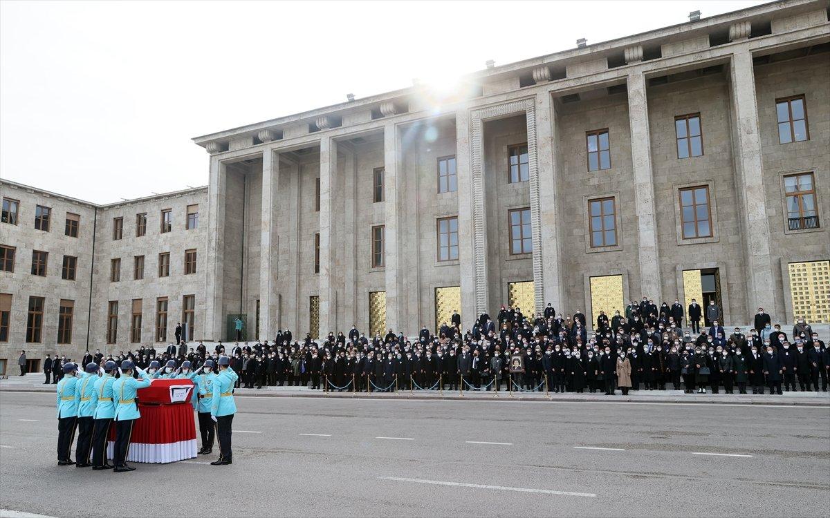 Güldal Akşit için TBMM'de cenaze töreni düzenlendi