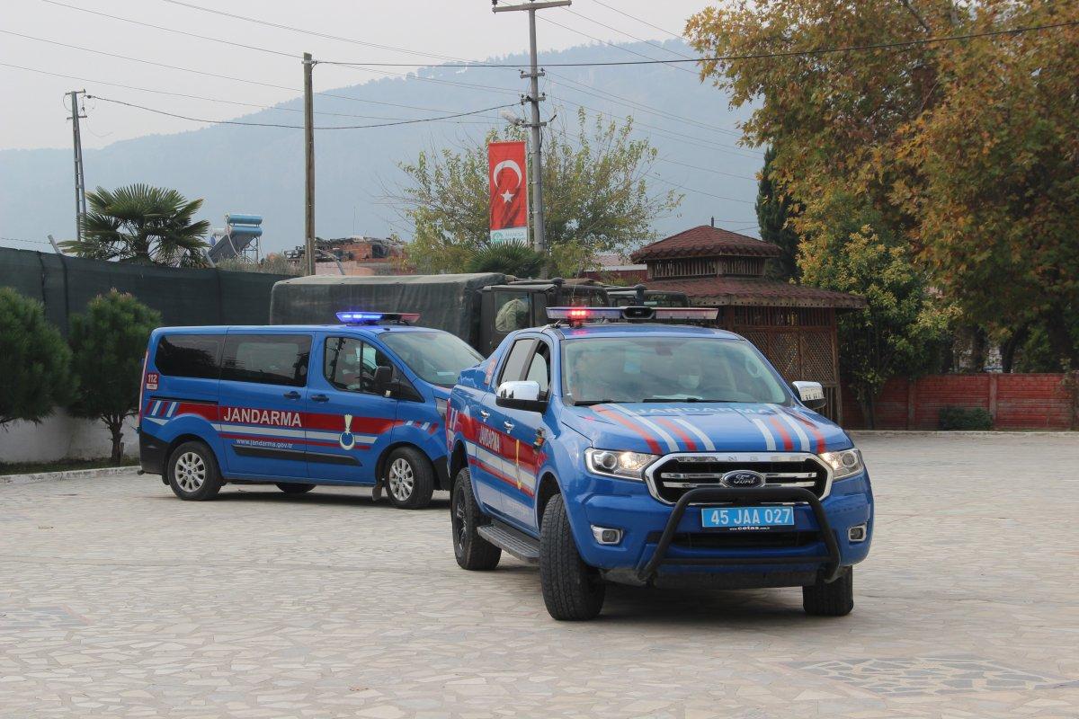 Manisa'daki Marmara Gölü kuruyunca artan işgallere tedbir