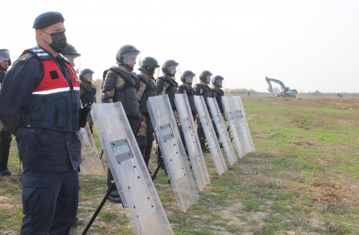 Manisa'daki Marmara Gölü kuruyunca artan işgallere tedbir
