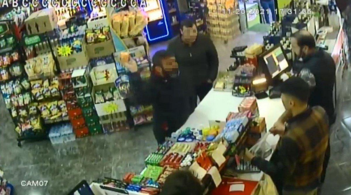 Kağıthane’de veresiye alkol vermeyen kasiyere silahlı tehdit