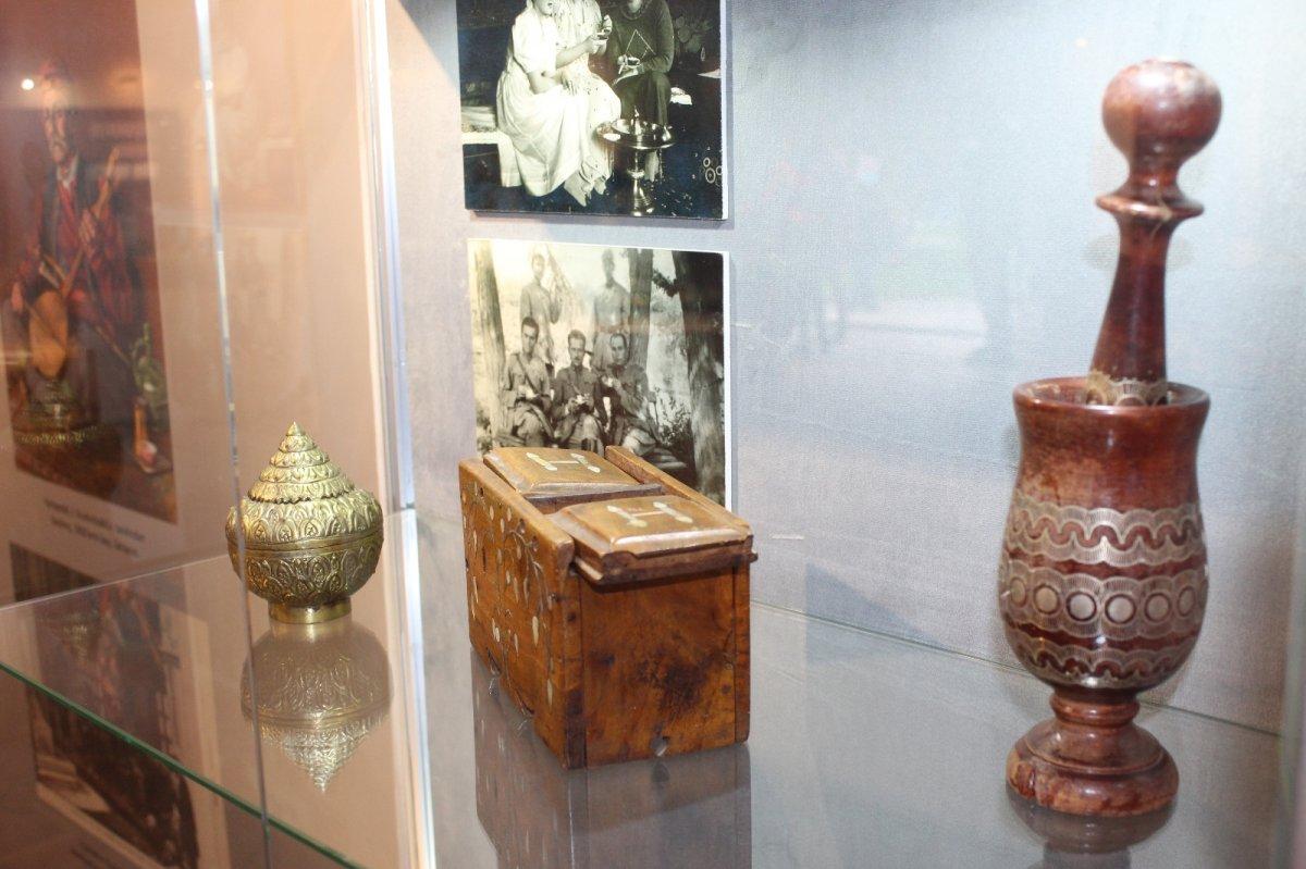 Kocaeli'de 400 yıllık Türk kahvesi fincanları sergileniyor