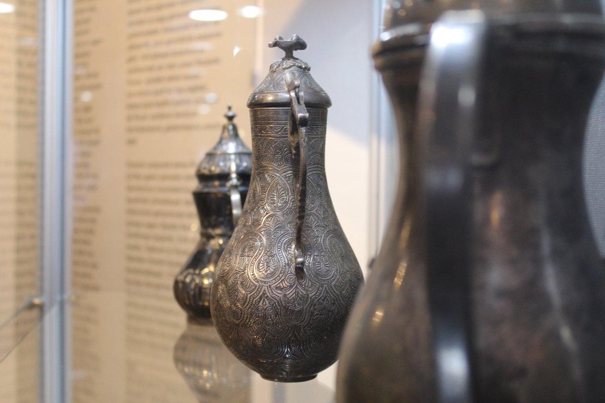 Kocaeli'de 400 yıllık Türk kahvesi fincanları sergileniyor