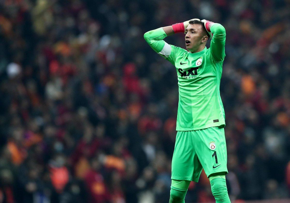 Fernando Muslera: Reaksiyon vermeliyiz