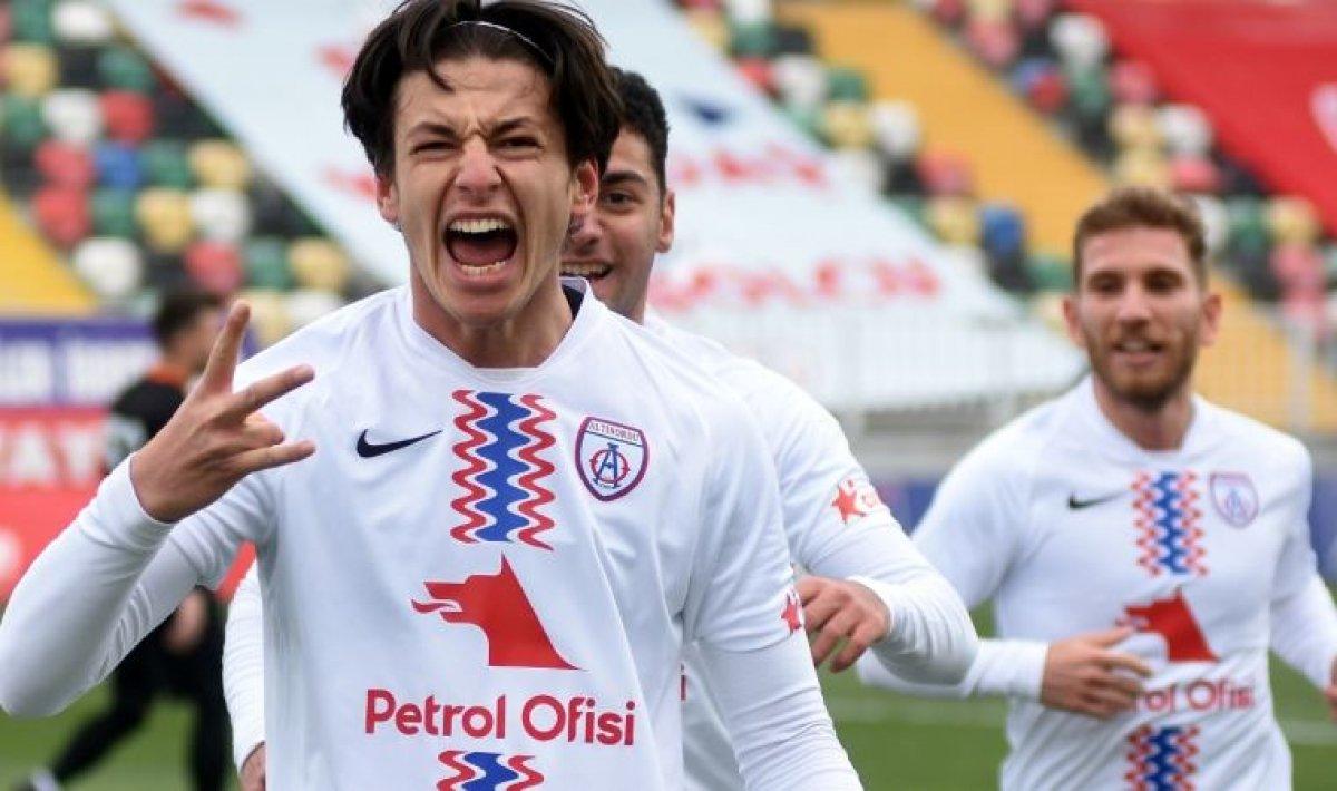 Altınordu'da Enis Destan kadro dışı