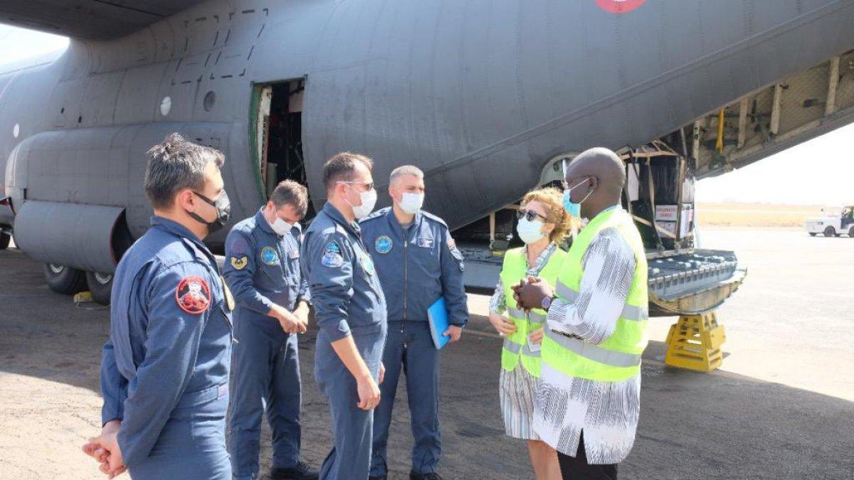 Türkiye, Afrika ülkelerine 200 bin doz Sinovac aşısı hibe etti