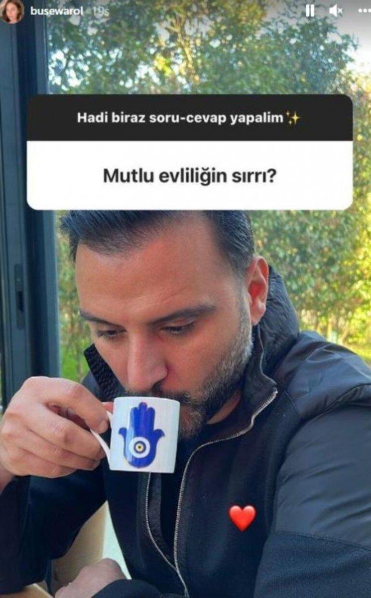 Buse Varol, yüzüğü gösterdi