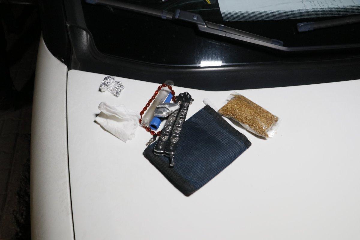 Adana'da GBT'den kaçan 3 şahıs yakalandı