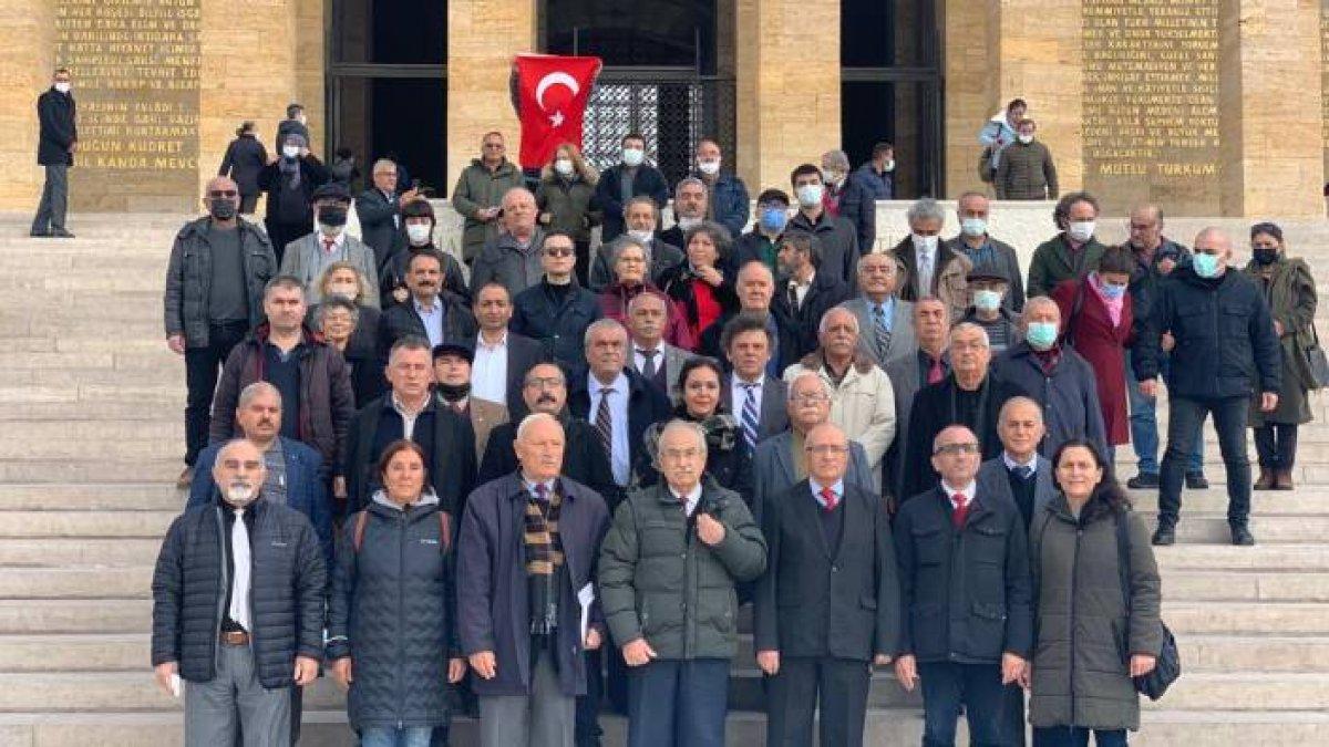 Vatan Partisi'nden ayrılanlar Sosyalist Cumhuriyet Partisi'ni kurdu