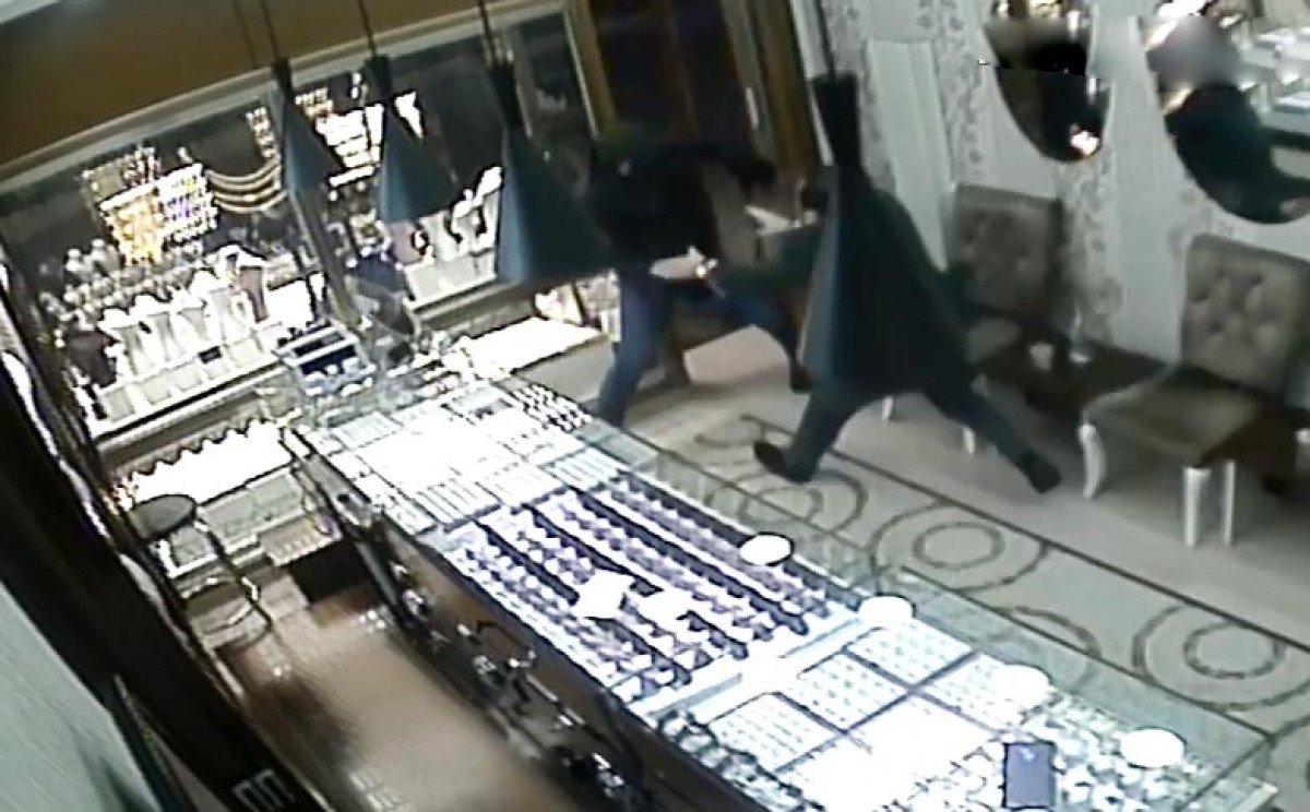 Erzurum’da silah tutukluk yaptı, kuyumcu ölümden döndü