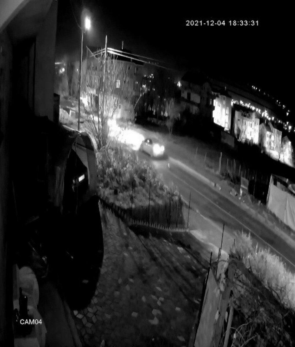 Zonguldak’ta, köpeği ezen 2 araç yoluna devam etti