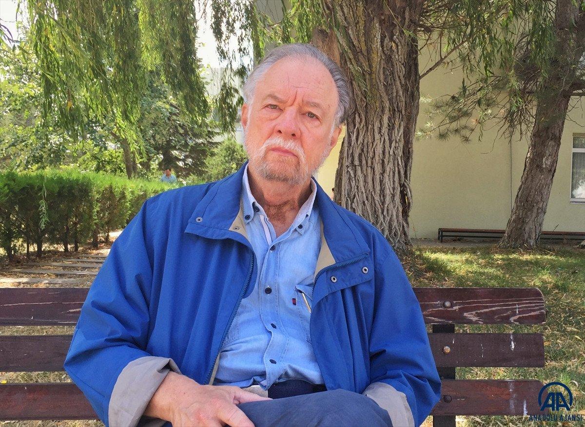 Prof. Dr. Teoman Duralı hayatını kaybetti