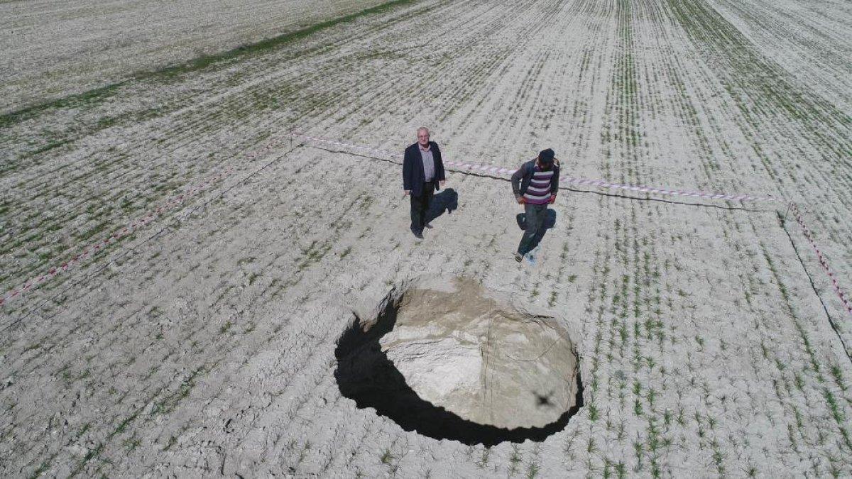 Konya'da yüzey yarıkları ve obrukların sayısı artıyor