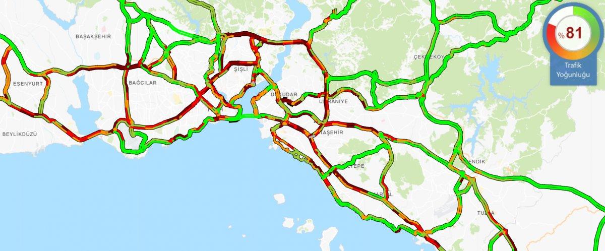 İstanbul'da 'yağmur' trafiği