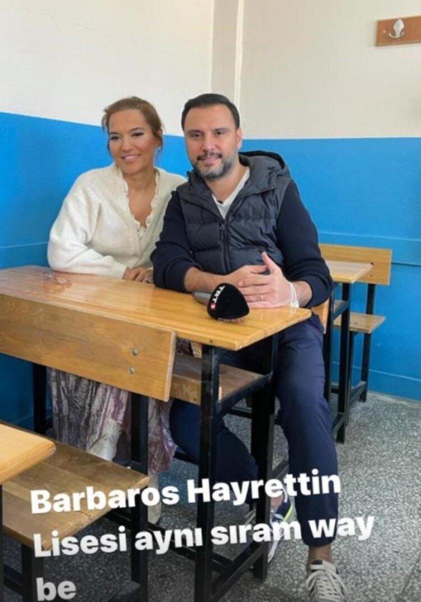 Demet Akalın okul yıllarına döndü