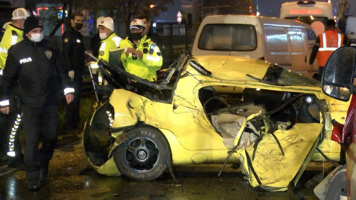 Pendik'te feci kaza: 1 ölü, 3 yaralı