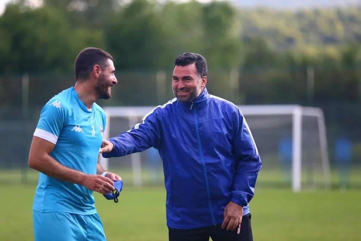 Eski futbolcu Hakan Ünsal kaza yaptı