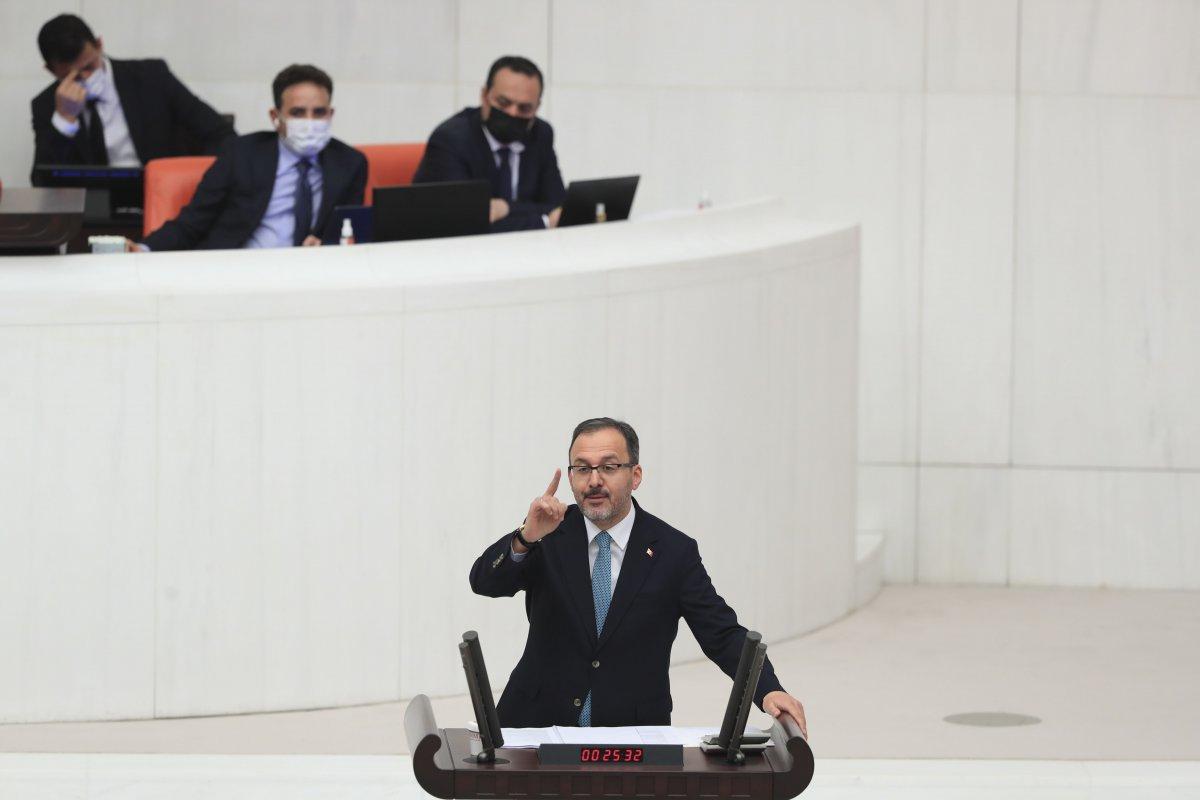 Bakan Kasapoğlu'ndan muhalefete: Çevrimdışı zihniyeti bırakın