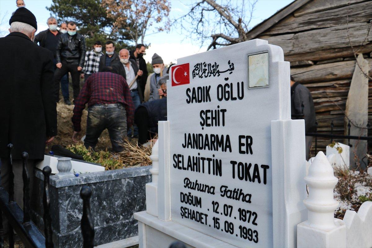 Kastamonu'da 28 yıldır şehit oğlunun mezarını bekleyen baba, hayatını kaybetti