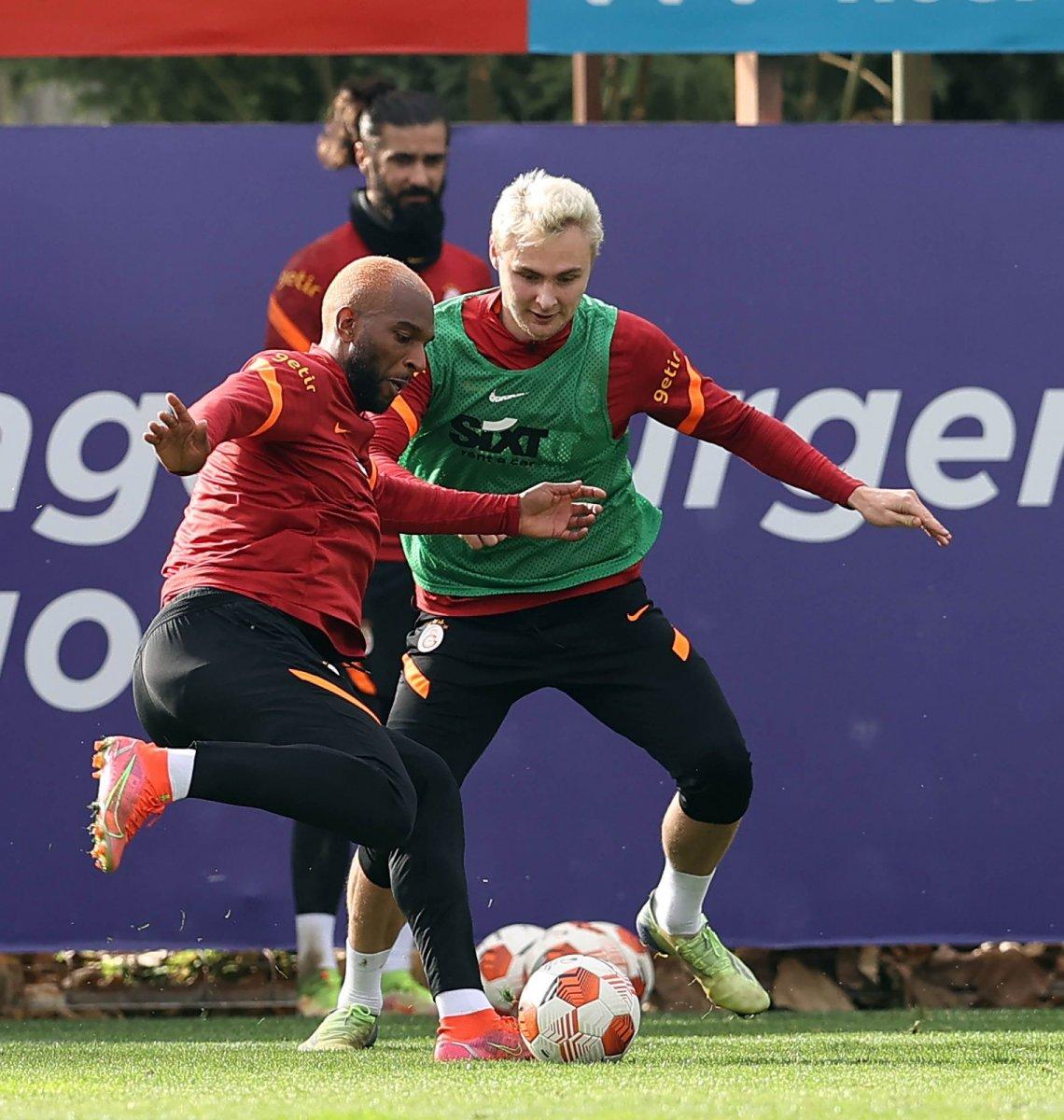 Galatasaray gruptan nasıl lider çıkar