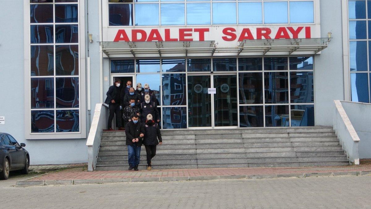 Edirne'de FETÖ üyeleri saklandıkları evde yakalandı