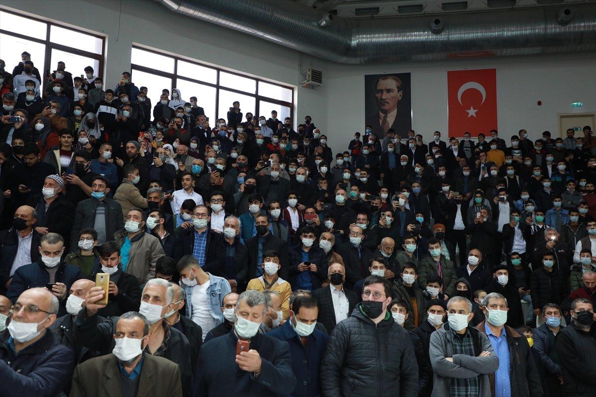 Rize'de hafızlık eğitimini tamamlayan öğrenciler icazetlerini aldı