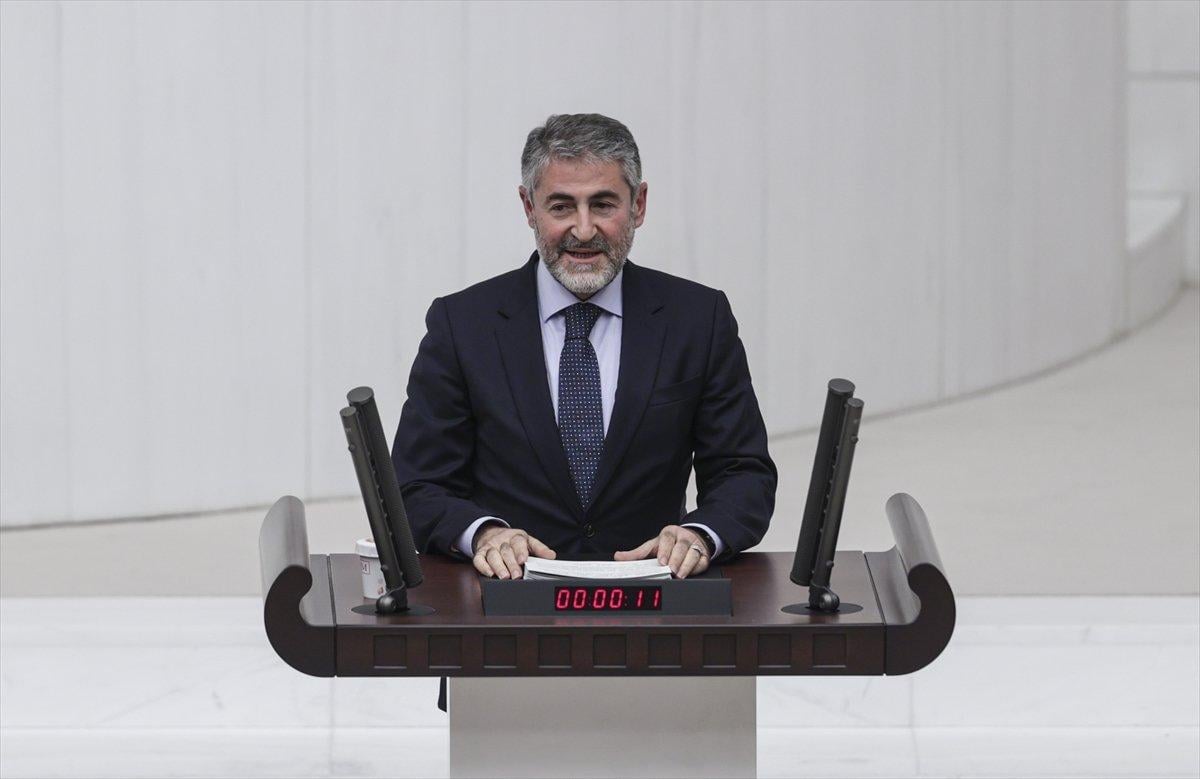 Nureddin Nebati: Asgari ücrette beklentiyi karşılayacak bir artış planlıyoruz