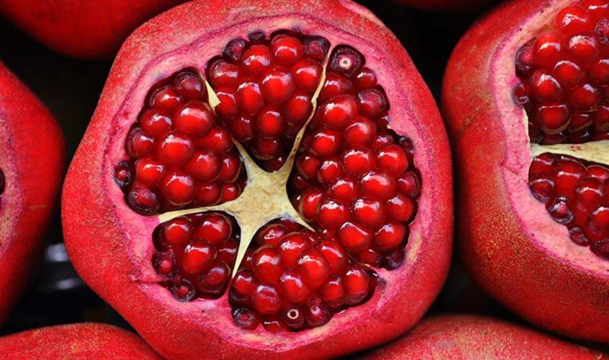 'Böyle de yenilmez ki' demeyin! Nara tuz dökmenin faydasını duyan vazgeçemiyor...