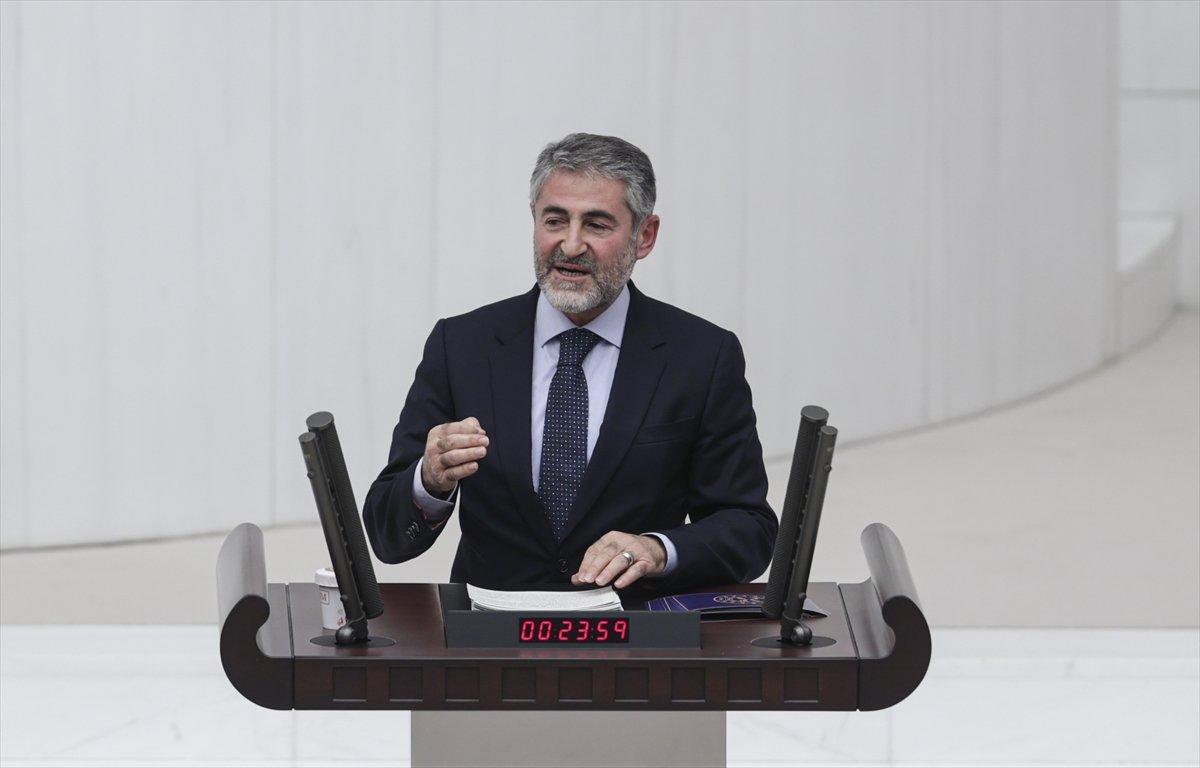 Nureddin Nebati: Asgari ücrette beklentiyi karşılayacak bir artış planlıyoruz