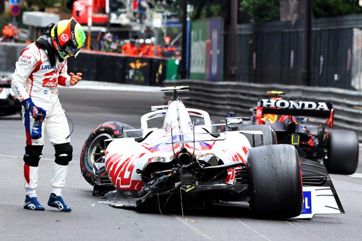 Formula 1'de pilotların bu sezon kaza masrafları