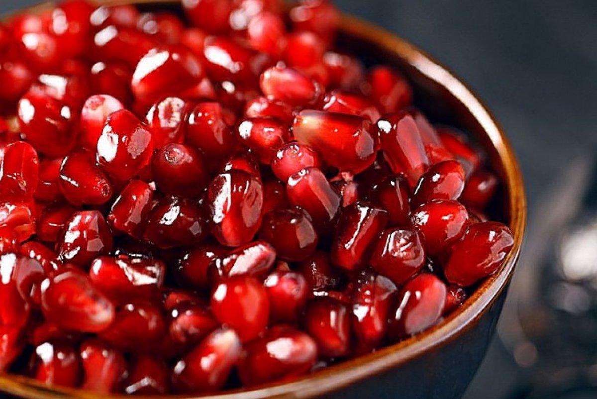 'Böyle de yenilmez ki' demeyin! Nara tuz dökmenin faydasını duyan vazgeçemiyor...